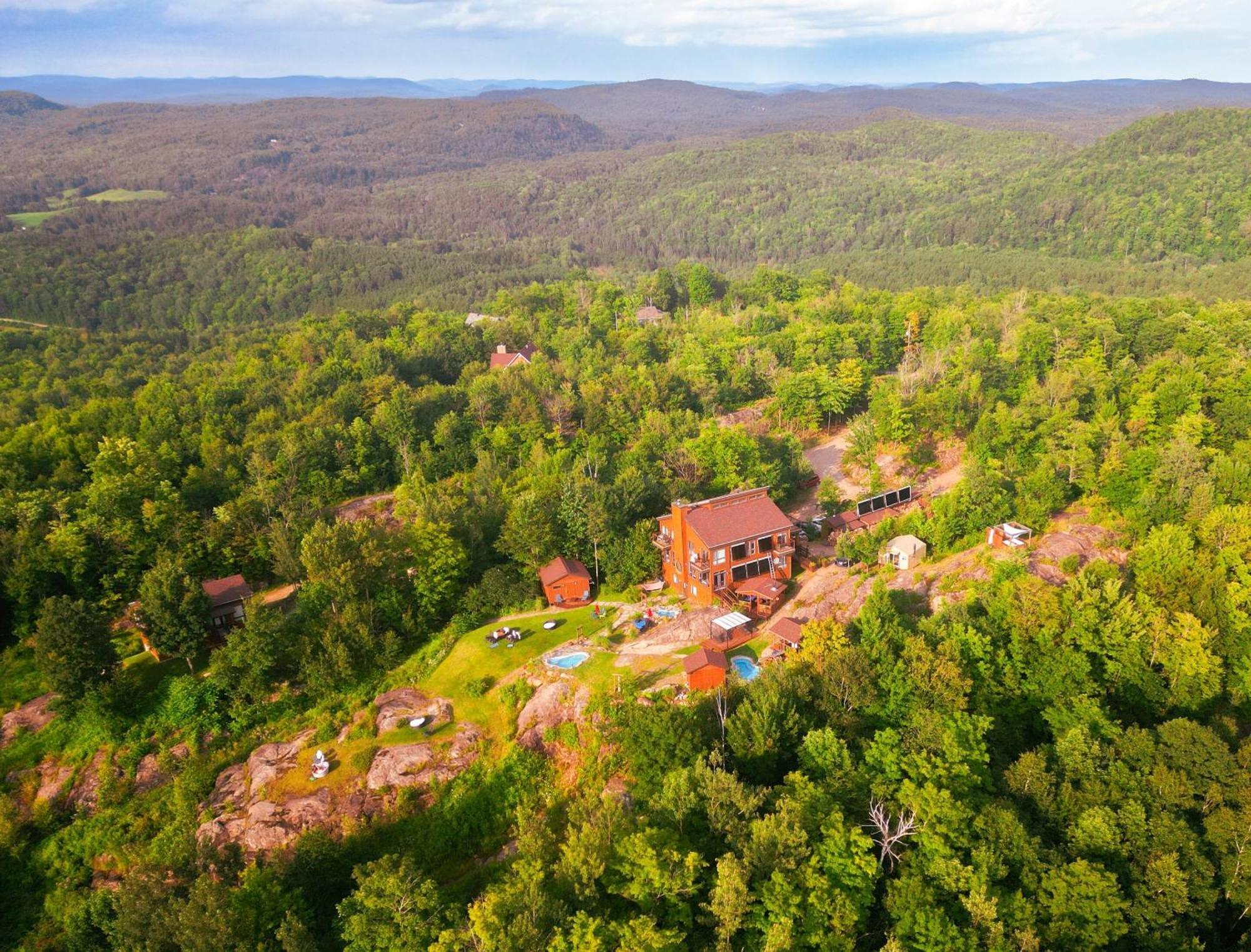 Eco Spa Highland Grenville-Sur-La-Rouge Екстер'єр фото